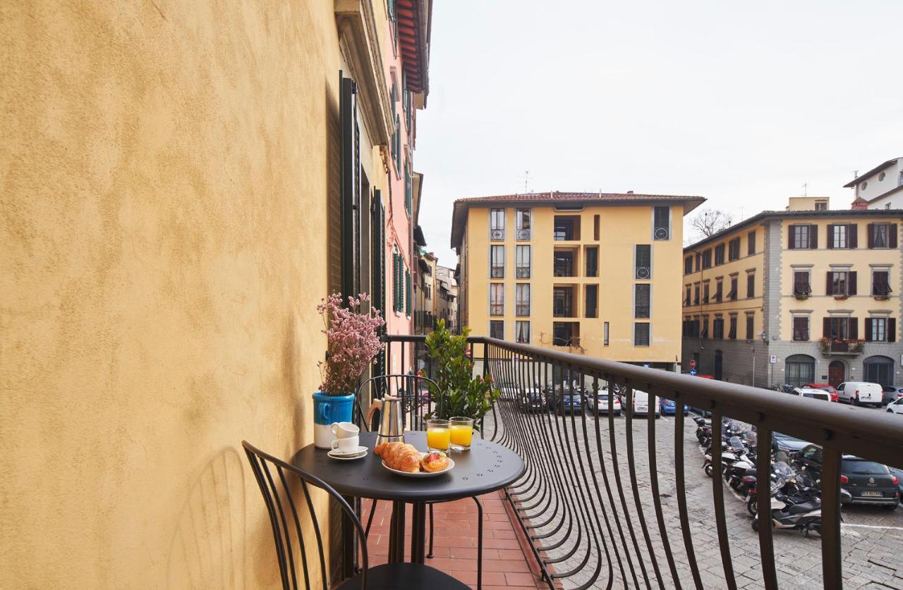 3 Master Bedrooms With Balcony On The River With Views Florencie Exteriér fotografie