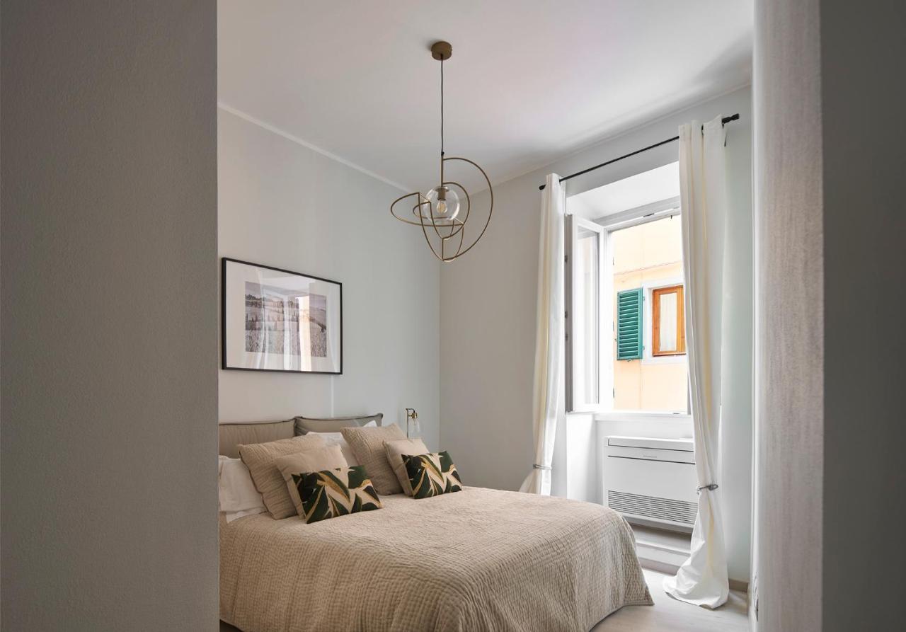 3 Master Bedrooms With Balcony On The River With Views Florencie Exteriér fotografie